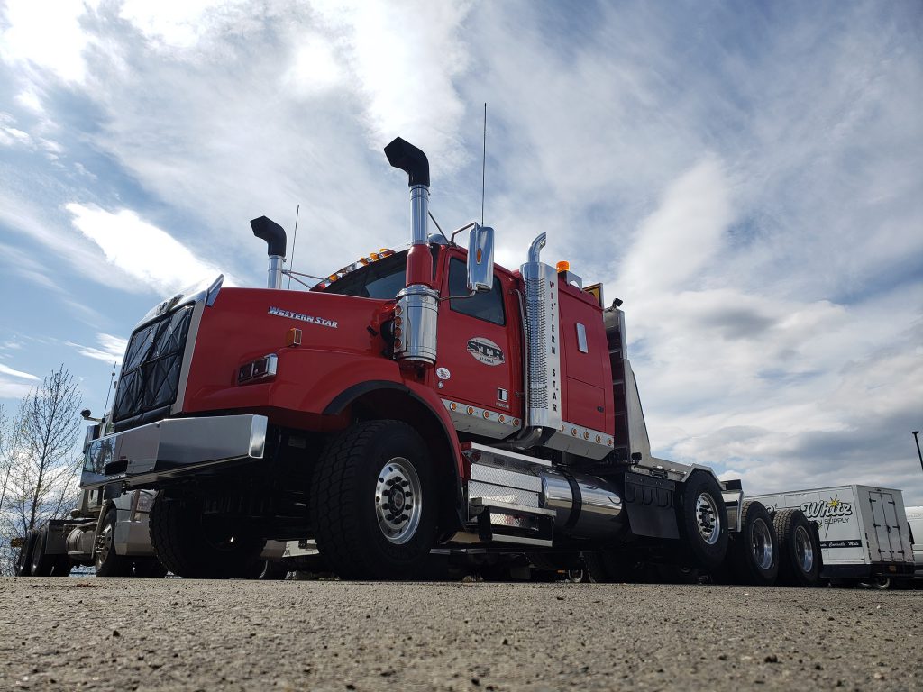 STR Alaska transport truck closeup